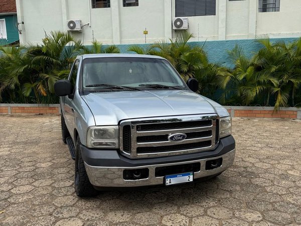 Foto 2 - Ford F250 XLT 3.9 Turbo Diesel 4x2 C.S