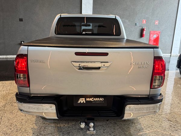 Foto 4 - Toyota Hilux SRV 2.8 Turbo Diesel 4x4