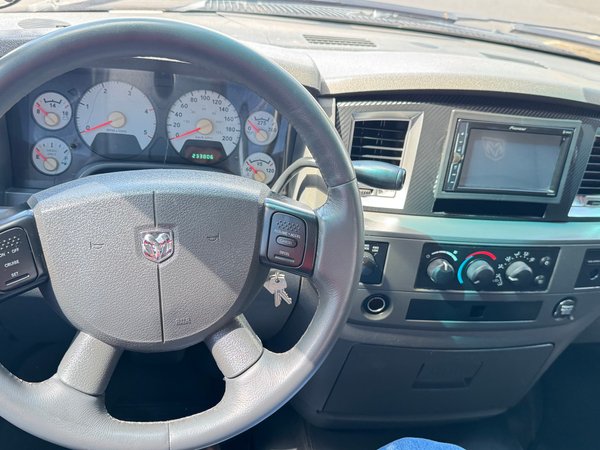 Foto 7 - RAM 2500 SLT 5.9 Turbo Diesel 4x4 C.S