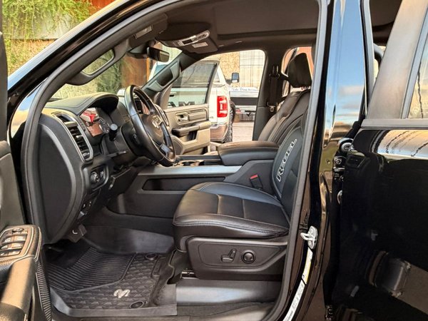 Foto 3 - RAM 1500 Rebel 5.7 V8 Gasolina 4x4