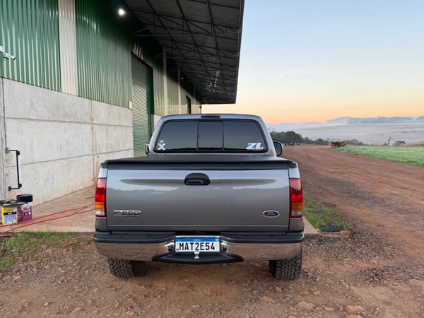 Foto 6 - Ford F250 XL 4.2 Turbo Diesel 4x2 C.S