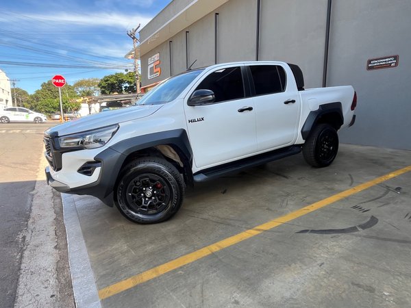 Foto 1 - Toyota Hilux GR Sport 2.8 Turbo Diesel 4x4