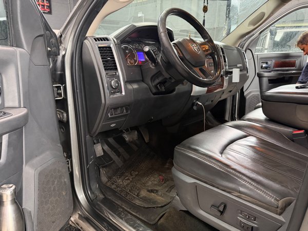 Foto 4 - RAM 2500 Laramie 6.7 Turbo Diesel 4x4