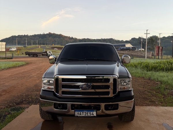 Foto 2 - Ford F250 XL 4.2 Turbo Diesel 4x2 C.S