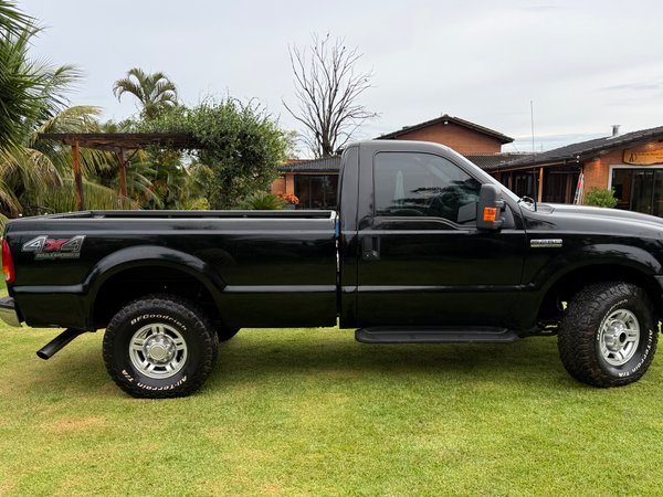 Foto 3 - Ford F250 XLT 3.9 Turbo Diesel 4x4 C.S
