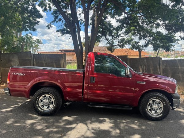 Foto 3 - Ford F250 XL 4.2 Turbo Diesel 4x2 C.S