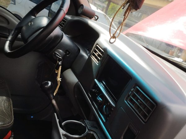 Foto 6 - Ford F250 XL 4.2 Turbo Diesel 4x2 C.S