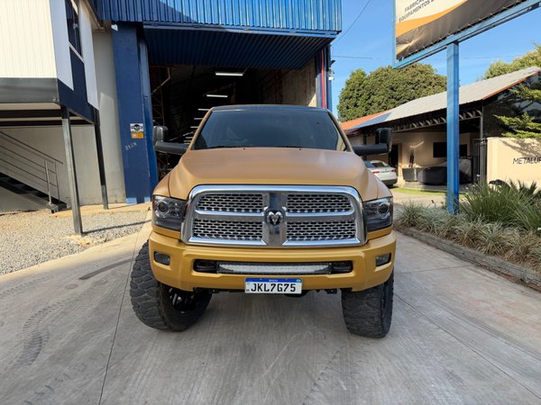 Foto 2 - RAM 2500 Laramie 6.7 Turbo Diesel 4x4