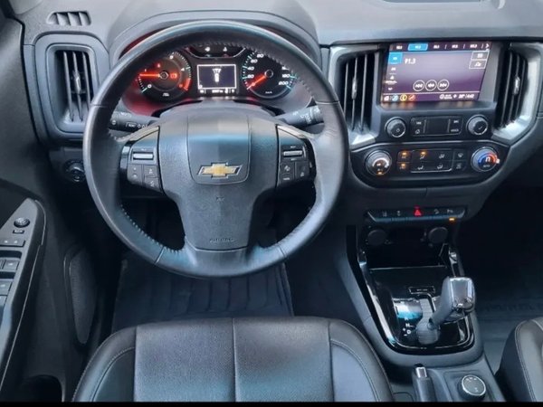 Foto 7 - Chevrolet S10 High Country 2.8 Turbo Diesel 4x4