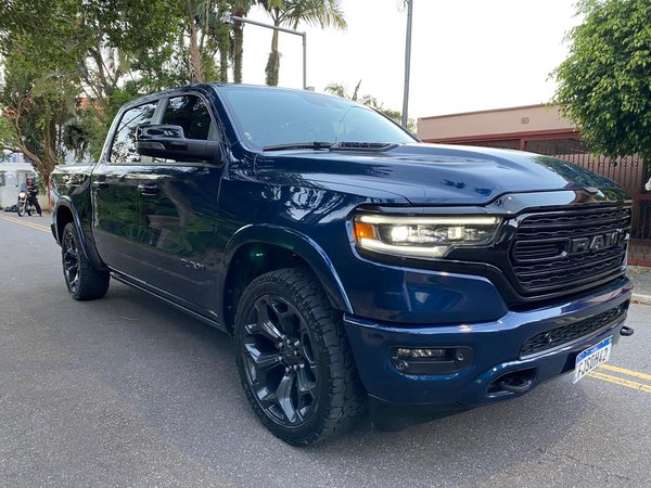 Foto 1 - RAM 1500 Limited Night Edition 5.7 V8 Gasolina 4x4