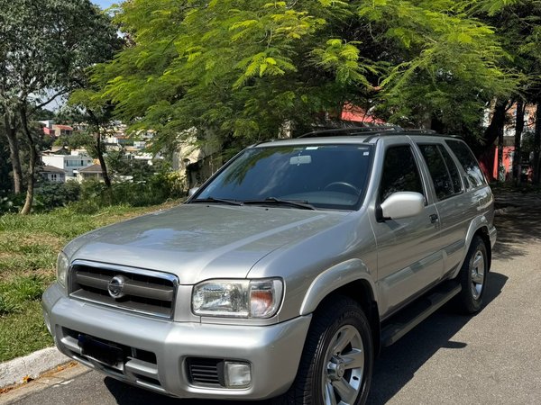 Foto 3 - Nissan Pathfinder SE 3.5 V6 Gasolina 4x4