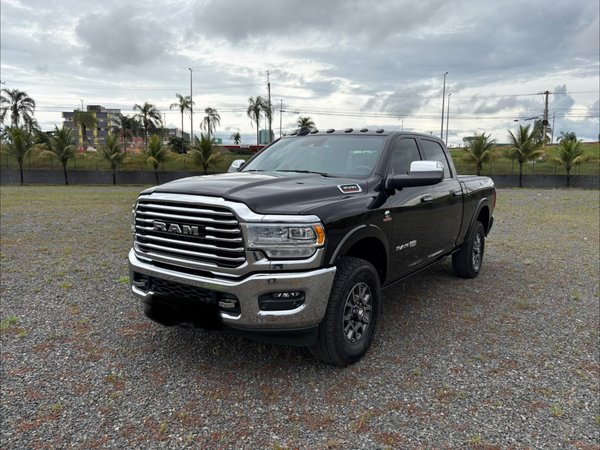 Foto 1 - RAM 3500 Longhorn Limited 6.7 Turbo Diesel 4x4