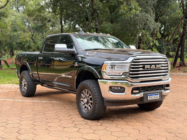 Foto 3 - RAM 3500 Longhorn Limited 6.7 Turbo Diesel 4x4