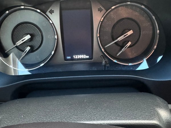 Foto 9 - Toyota Hilux SR 2.8 Turbo Diesel 4x4