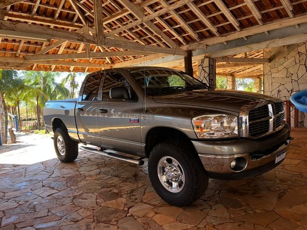 Foto 2 - RAM 2500 SLT 5.9 Turbo Diesel 4x4