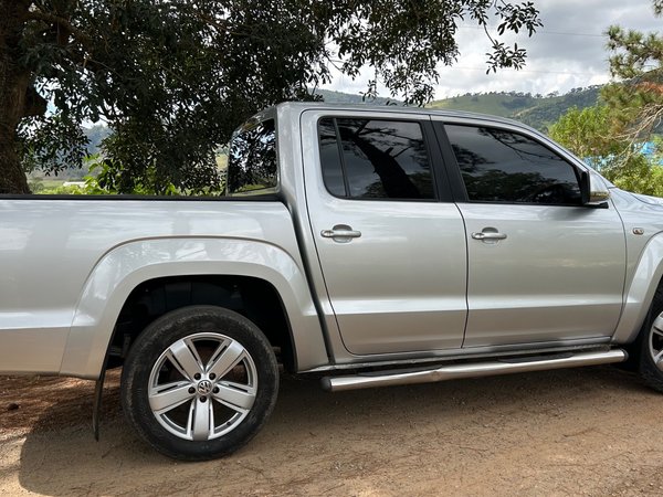Foto 3 - Volkswagen Amarok Highline 2.0 Turbo Diesel 4x4