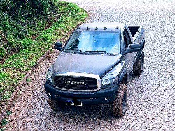 Foto 1 - RAM 2500 SLT 5.9 Turbo Diesel 4x4 C.S