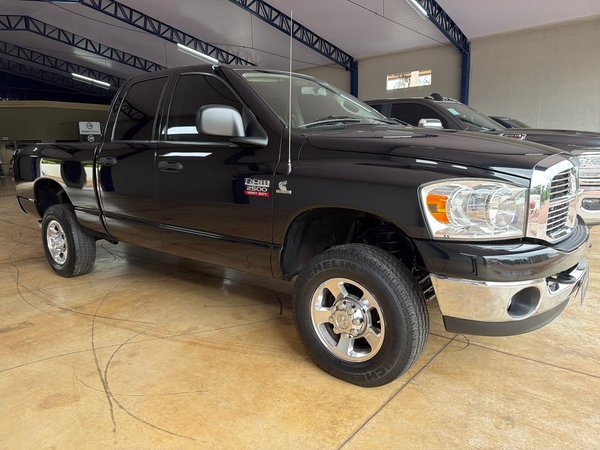 Foto 3 - RAM 2500 SLT 5.9 Turbo Diesel 4x4