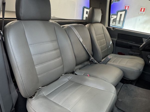 Foto 6 - RAM 2500 SLT 5.9 Turbo Diesel 4x4 C.S