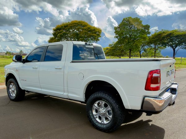 Foto 6 - RAM 2500 Laramie 6.7 Turbo Diesel 4x4