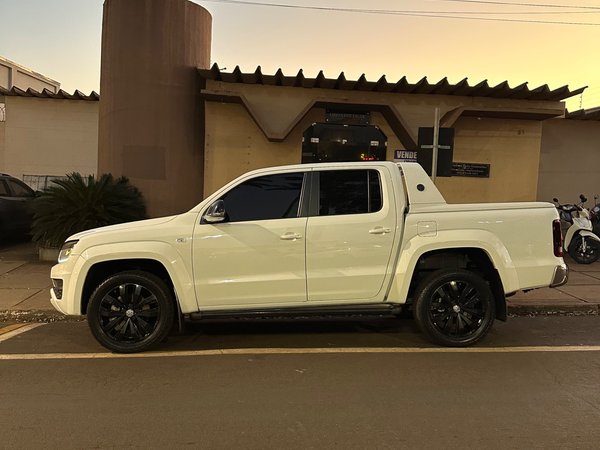 Foto 3 - Volkswagen Amarok Extreme 3.0 V6 Turbo Diesel 4x4