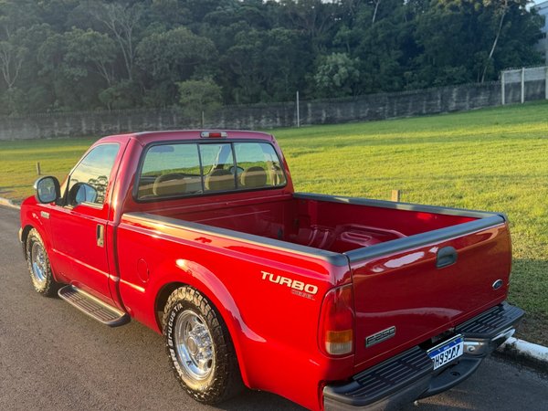 Foto 2 - Ford F250 XLT 4.2 Turbo Diesel 4x2 C.S