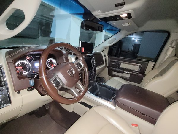 Foto 5 - RAM 2500 Laramie 6.7 Turbo Diesel 4x4