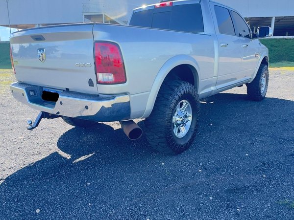 Foto 7 - RAM 2500 Laramie 6.7 Turbo Diesel 4x4