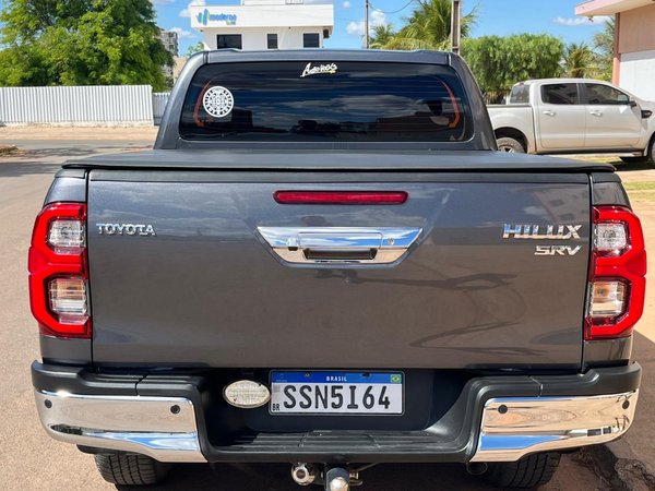 Foto 6 - Toyota Hilux SRV 2.8 Turbo Diesel 4x4