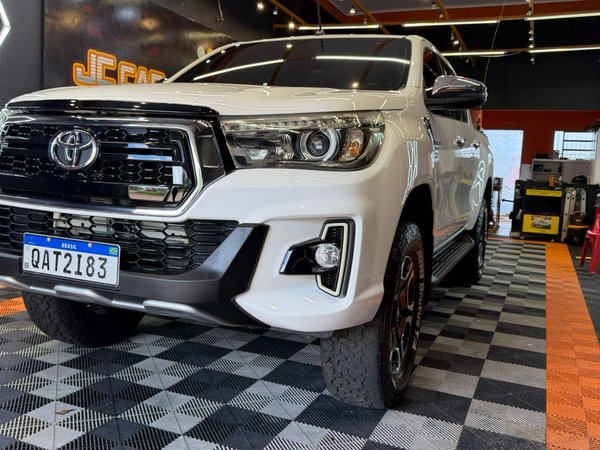 Foto 10 - Toyota Hilux SRV 2.7 Flex 4x2