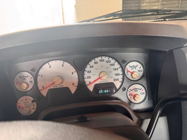 Foto 6 - RAM 2500 SLT 5.9 Turbo Diesel 4x4 C.S