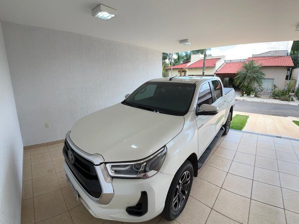 Foto 2 - Toyota Hilux SRX 2.8 Turbo Diesel 4x4