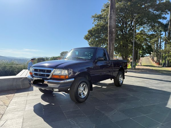 Foto 2 - Ford Ranger XLT 4.0 V6 Gasolina 4x2 C.S