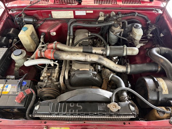 Foto 10 - Toyota Hilux SR5 2.8 Diesel 4x4
