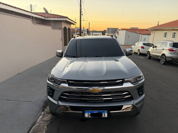 Foto 2 - Chevrolet S10 High Country 2.8 Turbo Diesel 4x4
