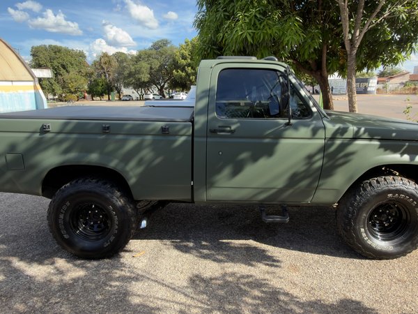 Foto 3 - Chevrolet D20 Custom 3.9D
