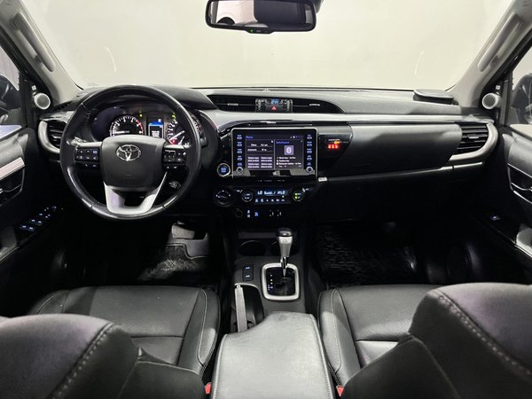 Foto 6 - Toyota Hilux SRX 2.8 Turbo Diesel 4x4