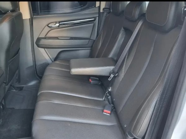 Foto 8 - Chevrolet S10 High Country 2.8 Turbo Diesel 4x4