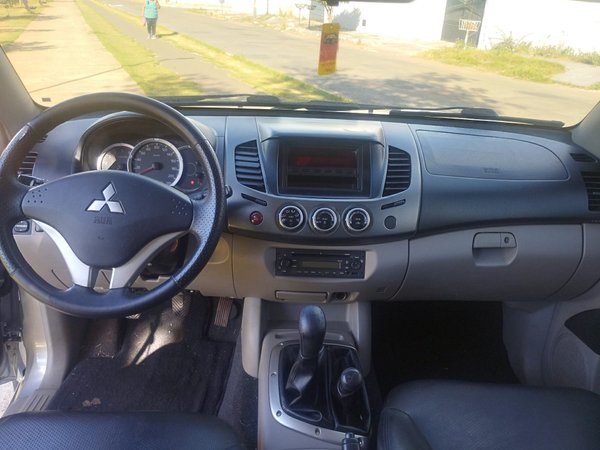 Foto 9 - Mitsubishi L200 Triton HPE 3.2 Turbo Diesel 4x4