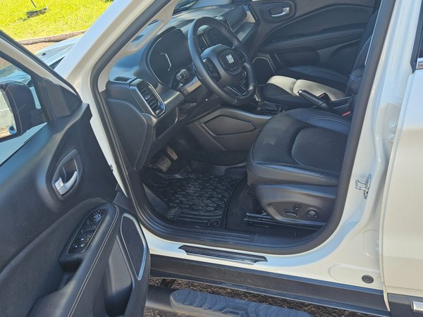 Foto 7 - Fiat Toro Volcano 2.0TDi 16v 4x4