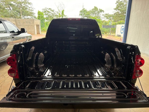 Foto 5 - RAM 2500 SLT 5.9 Turbo Diesel 4x4