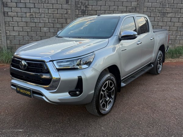 Foto 1 - Toyota Hilux SRX 2.8 Turbo Diesel 4x4