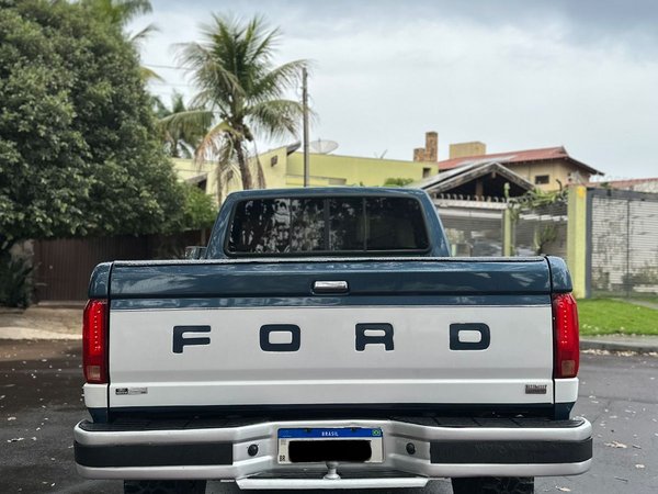 Foto 6 - Ford F1000 Super Série 3.9 Turbo Diesel 4x2 C.S