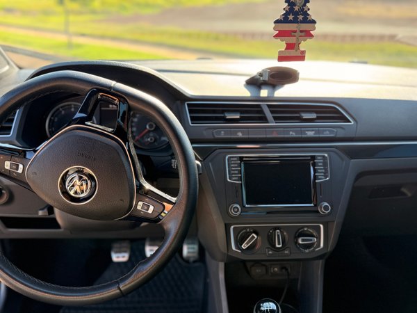 Foto 9 - Volkswagen Saveiro Cross 1.6 16v C.E.