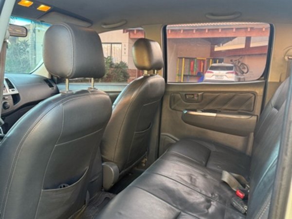 Foto 6 - Toyota Hilux SR 3.0 Turbo Diesel 4x4