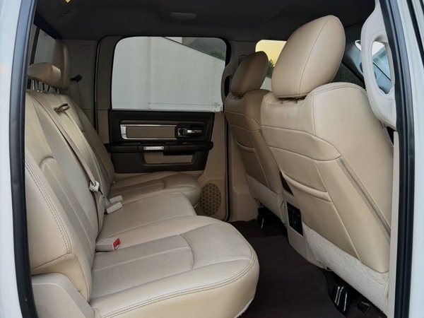 Foto 7 - RAM 2500 Laramie 6.7 Turbo Diesel 4x4