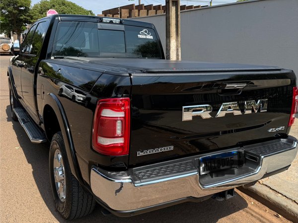 Foto 4 - RAM 2500 Laramie 6.7 Turbo Diesel 4x4