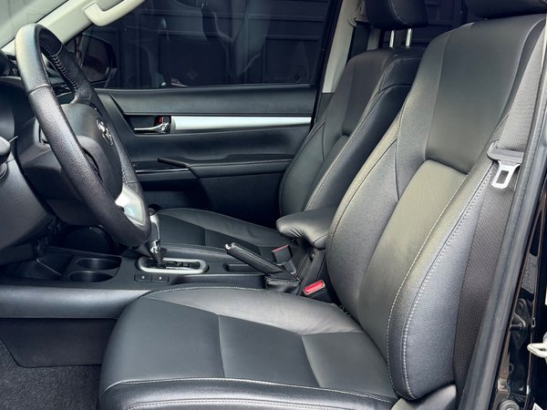 Foto 10 - Toyota Hilux SRV 2.8 Turbo Diesel 4x4