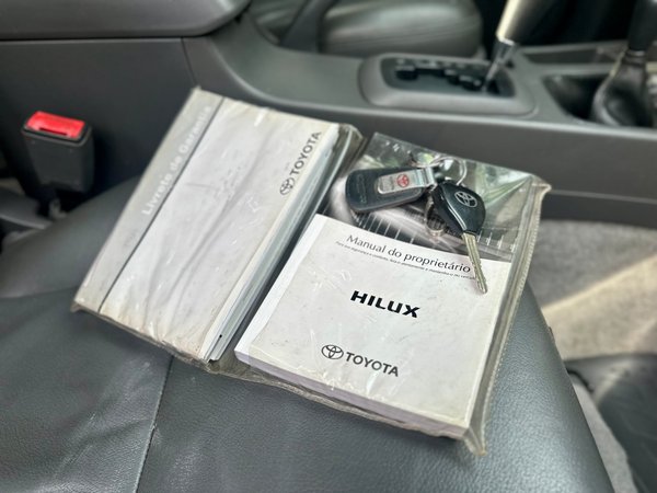 Foto 10 - Toyota Hilux SRV 3.0 Turbo Diesel 4x4