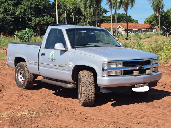 Foto 2 - Chevrolet Silverado D20 4.2TD 18v